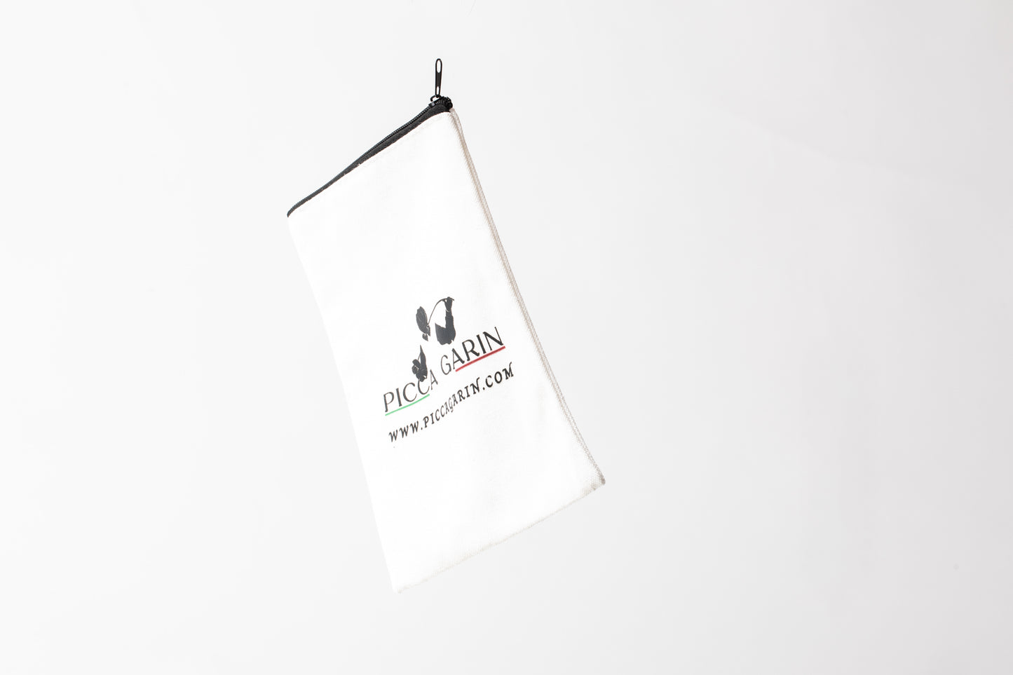 Canvas fabric body wire holder